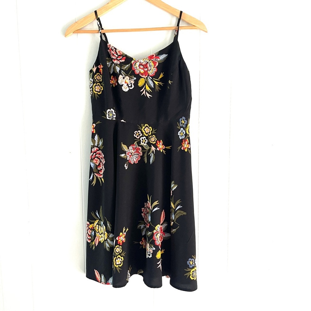 Old Navy Black Floral Cami Spaghetti Strap Dress Size S Zipper Fit and Flare